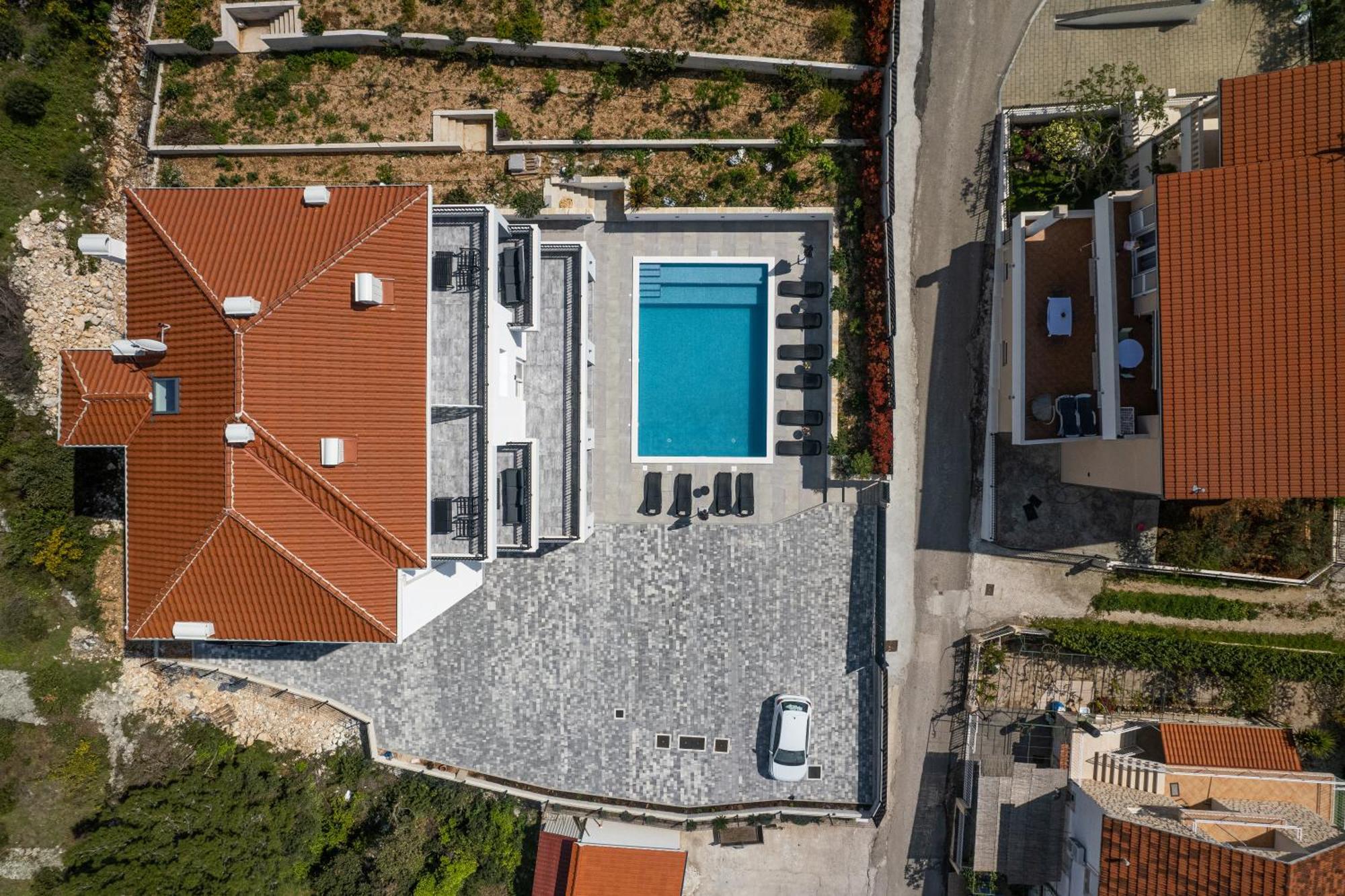 Villa Barbara & Zoran With Free Parking And Heated Swimming Pool Seget Vranjica Bagian luar foto
