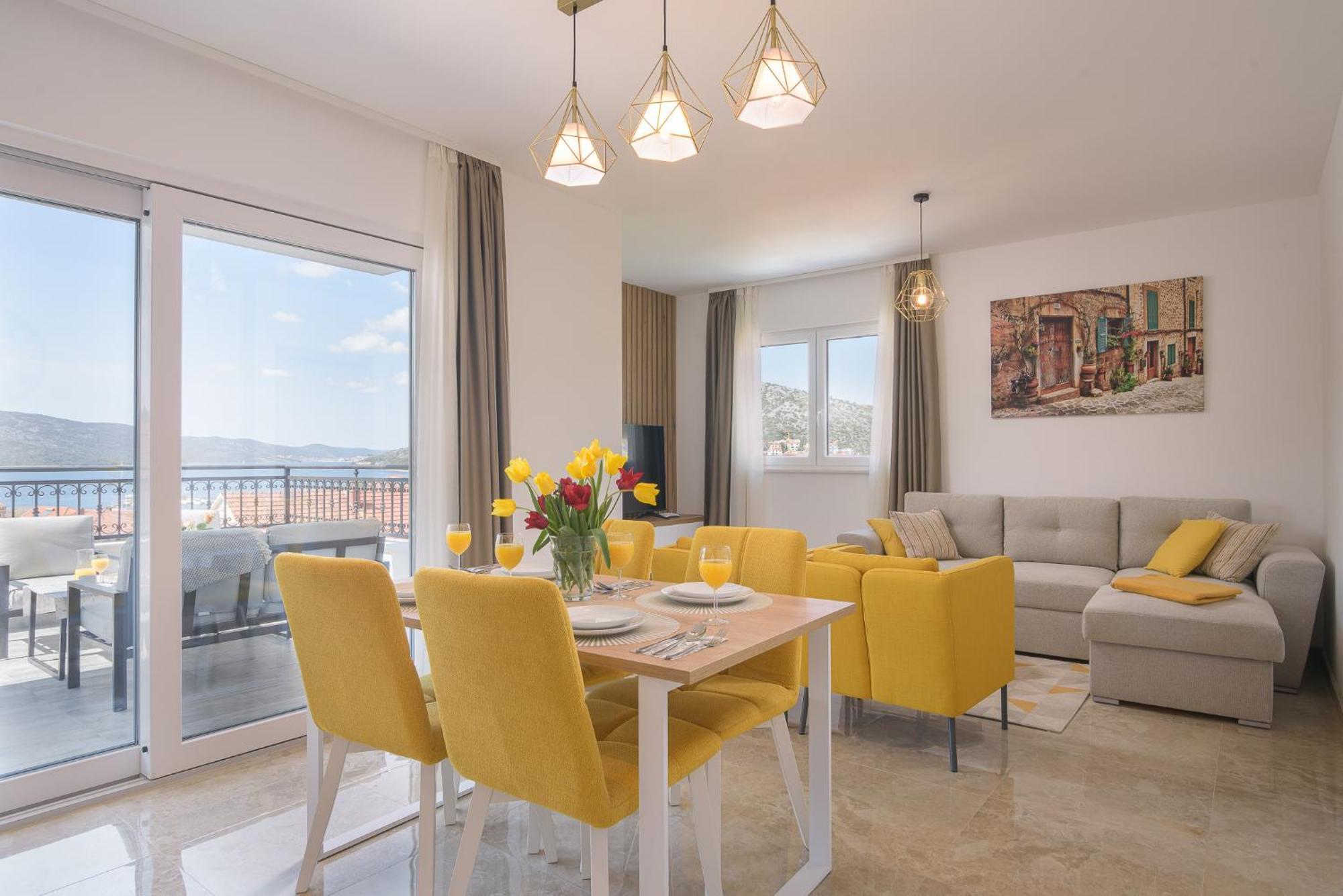 Villa Barbara & Zoran With Free Parking And Heated Swimming Pool Seget Vranjica Bagian luar foto